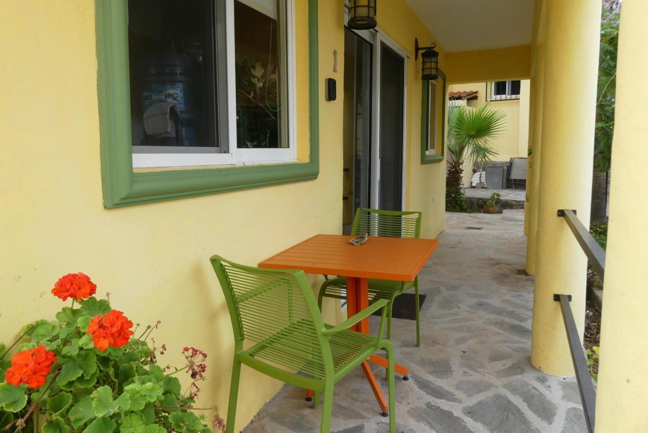 Casa Flores Casitas Тодос Сантос Екстериор снимка